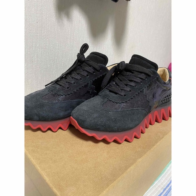 クリスチャンルブタン Loubishark スニーカー Black/Loubi