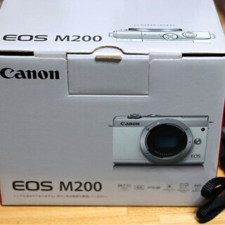 キヤノン(Canon)の美品 キヤノン EOS M200 ボディ  メーカー保証有(ミラーレス一眼)