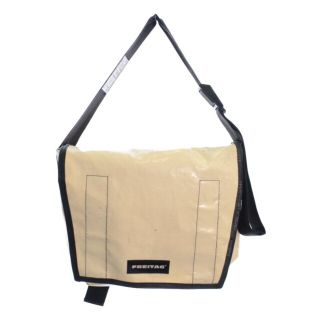 フライターグ(FREITAG)のFREITAG フライターグ メッセンジャーバッグ - クリーム系 【古着】【中古】(メッセンジャーバッグ)