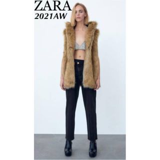 ザラ(ZARA)のZARA フーデッド　フェイクファー　ベスト(毛皮/ファーコート)