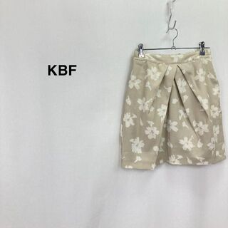 ケービーエフ(KBF)のKBF ケービーエフ 花柄ミニスカート ベージュ レディース(ミニスカート)