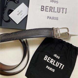 ベルルッティ(Berluti)の1回使用★リバーシブルベルト(ベルト)