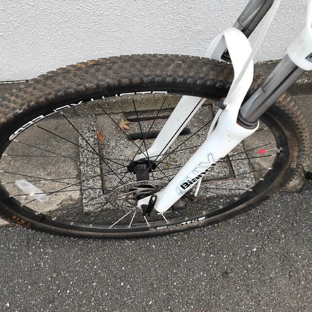Bianchi(ビアンキ)のBIANCHI KUMA29.3 29ERモデルマウンテンバイク スポーツ/アウトドアの自転車(自転車本体)の商品写真