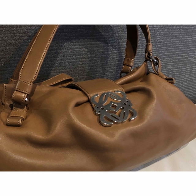 ロエベ　ハンドバッグ　Loewe 1