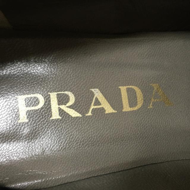 PRADA(プラダ)のプラダ パンプス 35 1/2 レディース - 黒 レディースの靴/シューズ(ハイヒール/パンプス)の商品写真