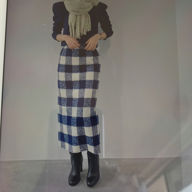 LOUNIE(ルーニィ)のルーニィ  チェック柄タイトスカート　ブルー　36 レディースのスカート(ロングスカート)の商品写真