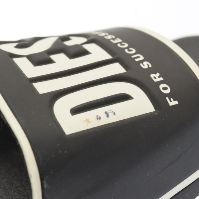 DIESEL(ディーゼル)のDIESEL ディーゼル ロゴデザイン シャワーサンダル ブラック メンズの靴/シューズ(サンダル)の商品写真