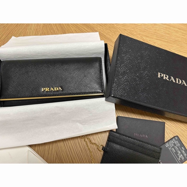 プラダ PRADA 長財布 - 財布