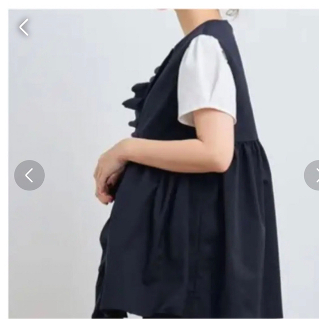 海外お取寄せ商品の通販 新品未使用 yori ヨリ ダブルクロスフリルジレ