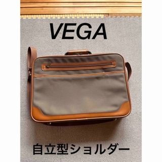 ベガ(Vega)の[VEGA]ビジネスバッグ   縦30×横45cm 厚さ10cm(ビジネスバッグ)