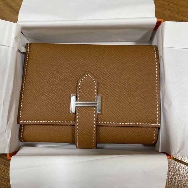 新品未使用品　エルメス　HERMES べアン　三つ折り　ウォレット