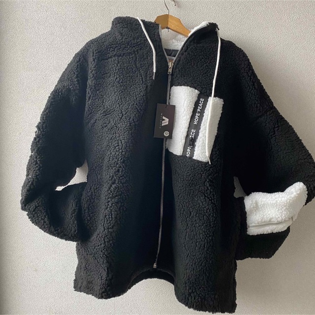 ‼️在庫処分価格‼️ボアジャケット　メンズ　XL バイカラー　極暖　フード メンズのジャケット/アウター(ブルゾン)の商品写真