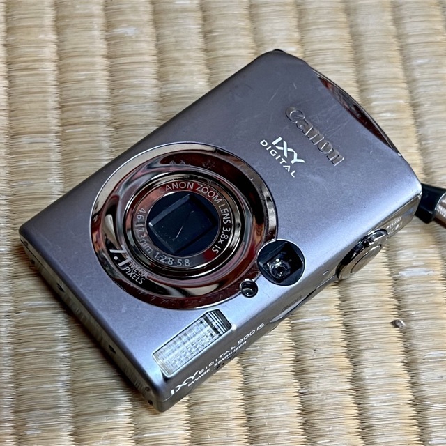 Canon IXY DIGITAL900IS ジャンク 部品取りに Canon IXY DIGITAL900IS ジャンク 部品取りに