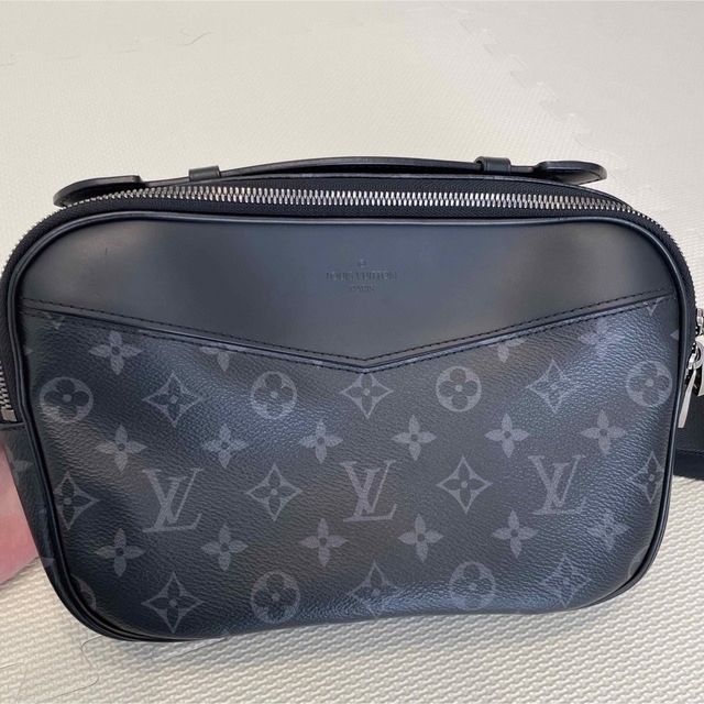 LOUIS VUITTON(ルイヴィトン)のヴィトン　バムバック メンズのバッグ(ボディーバッグ)の商品写真