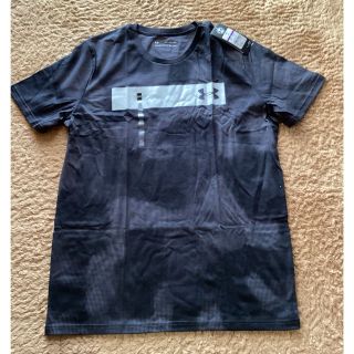 アンダーアーマー(UNDER ARMOUR)の新品　黒　半袖Ｔシャツ　アンダーアーマー(Tシャツ/カットソー(半袖/袖なし))