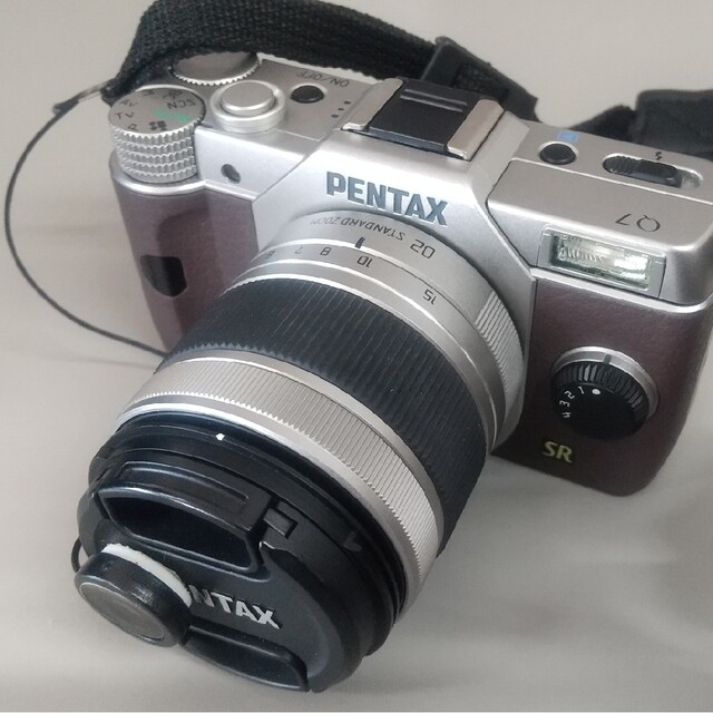 PENTAX Q7 02 STANDARD ZOOM