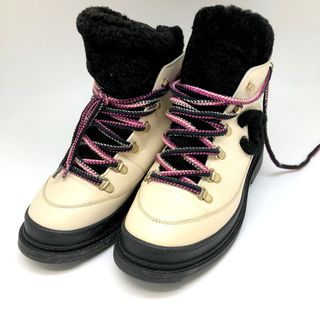 シャネル スノーブーツの通販 17点 | CHANELを買うならラクマ