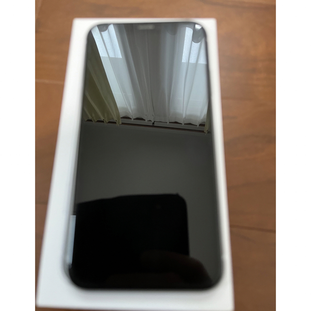 iPhoneXR 128b ホワイト　SIMフリー