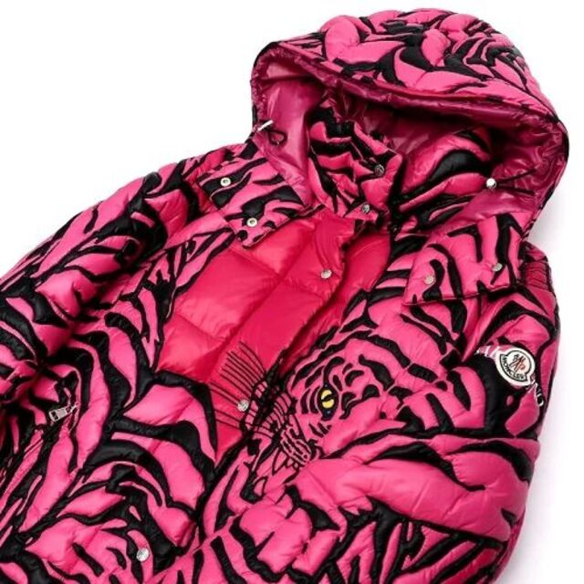 MONCLER - F03177 未使用品 VALENTINO × MONCLER ダウンコート MONCLER - F03177 未使用品 VALENTINO × MONCLER ダウンコート