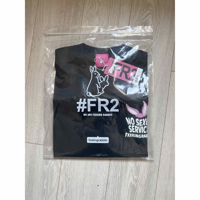 #FR2(エフアールツー)の【新品未使用】【完売品】Fr2梅 ロンＴ no sexual service レディースのトップス(Tシャツ(長袖/七分))の商品写真