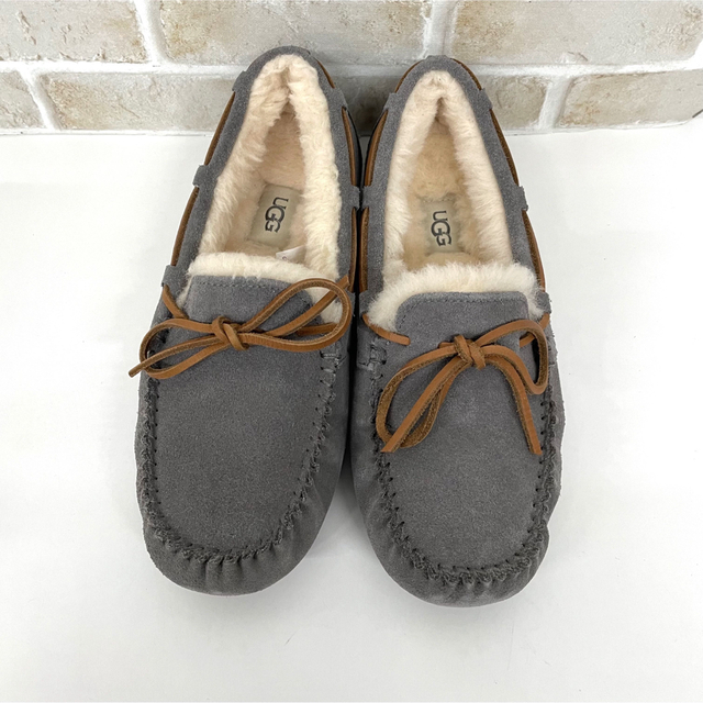 ① アグ UGG DAKOTA スリッポン8 25cm グレー - スリッポン/モカシン