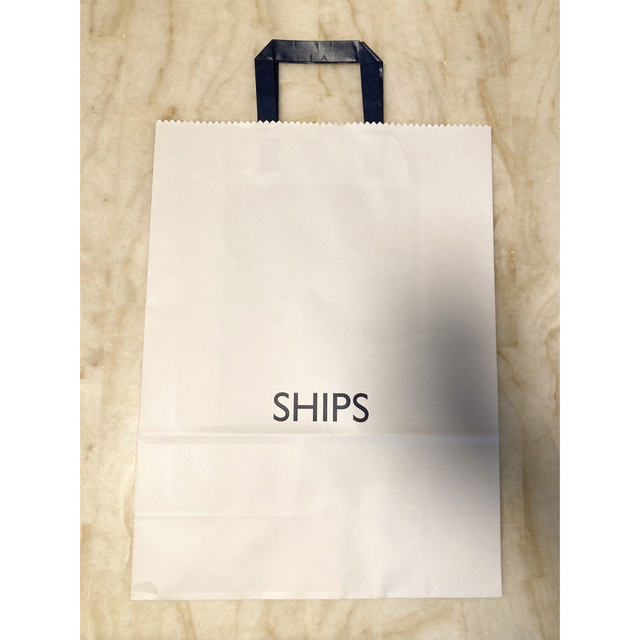 SHIPS(シップス)のシップス　ショップ袋　ショッパー　エコバッグ　ギフト　プレゼント レディースのバッグ(ショップ袋)の商品写真