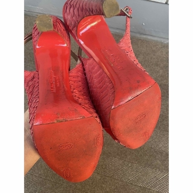 Salvatore Ferragamo(サルヴァトーレフェラガモ)のフェラガモ リボン　サンダル　ハイヒール　オープントゥ 春夏 レディースの靴/シューズ(ハイヒール/パンプス)の商品写真