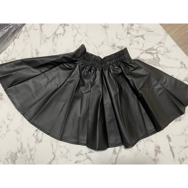 レザースカート ブラック ミニスカート カジュアル フェイクレザー Lサイズ レディースのスカート(ミニスカート)の商品写真