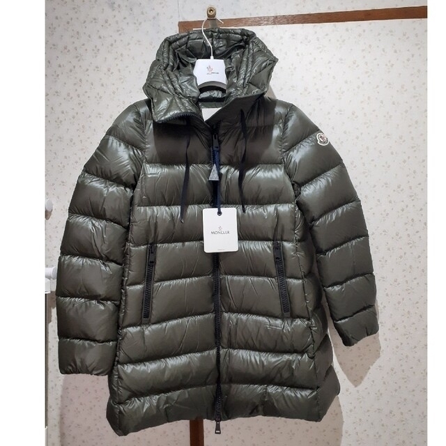 MONCLER　suyen ダウンコート　スイエン　カーキ　新品タグ付き 1