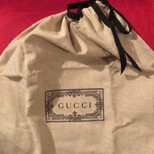 Gucci(グッチ)の【最終価格】新品未使用  GUCCI 大きめ巾着 麻混素材 レディースのファッション小物(ポーチ)の商品写真