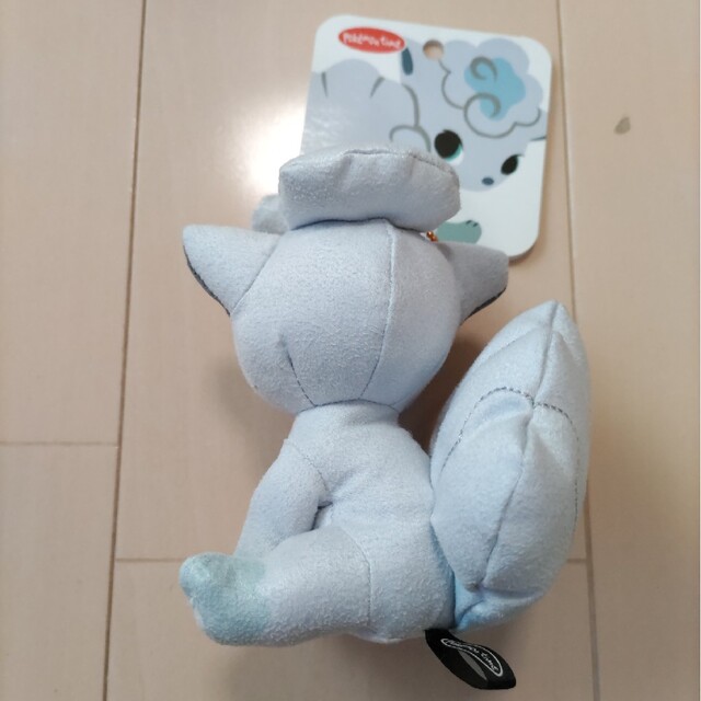 Pokemon time　アローラロコン　新品 エンタメ/ホビーのおもちゃ/ぬいぐるみ(ぬいぐるみ)の商品写真