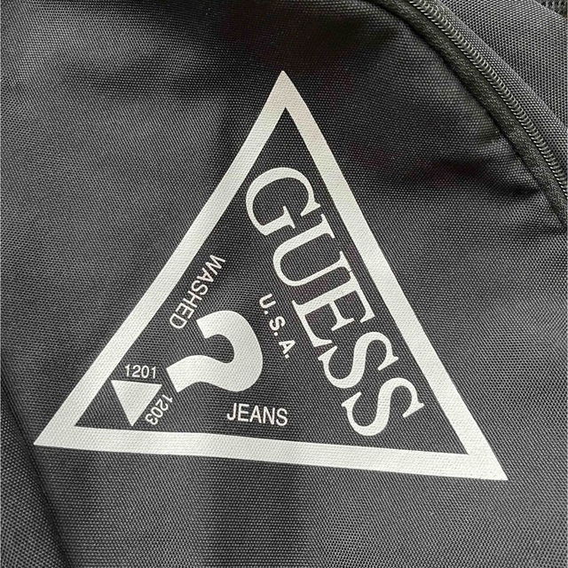 GUESS(ゲス)のGUESS  リュック レディースのバッグ(リュック/バックパック)の商品写真