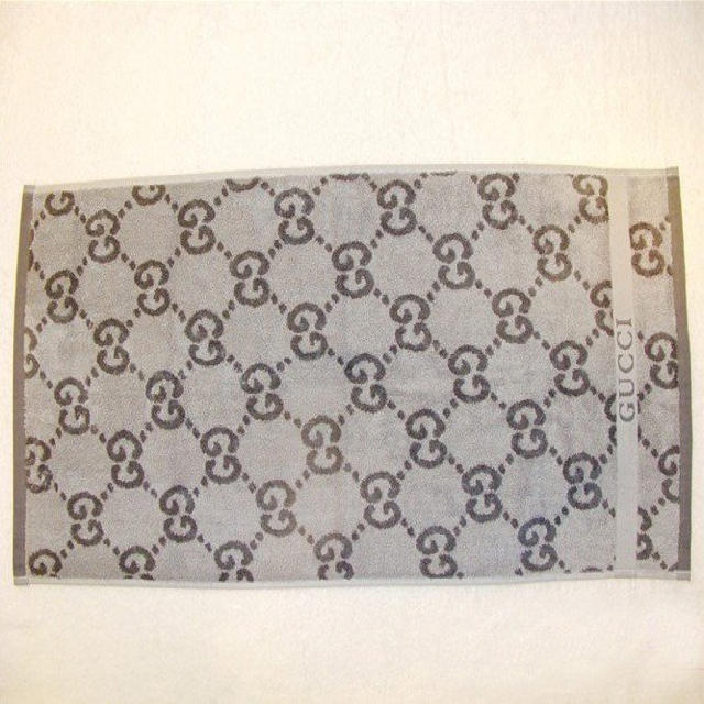 GUCCI フェイスタオル GUCCI - 絶対正規グッチ☆ノベルティフェイスタオルの通販 by