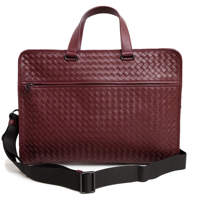店舗良い Bottega Veneta - ボッテガヴェネタ イントレチャート 2WAY ブリーフケース ビジネスバッグ 斜め掛け カーフスキン レザー ボルドー 598201 BOTTEGA VENETA(未使用 展示品) ビジネスバッグ
