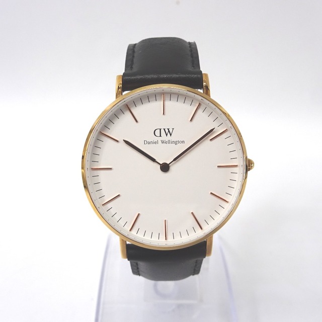 Daniel Wellington(ダニエルウェリントン)のダニエルウェリントン 腕時計
 Classic B36R13 ホワイト Ft579124 中古 メンズの時計(レザーベルト)の商品写真