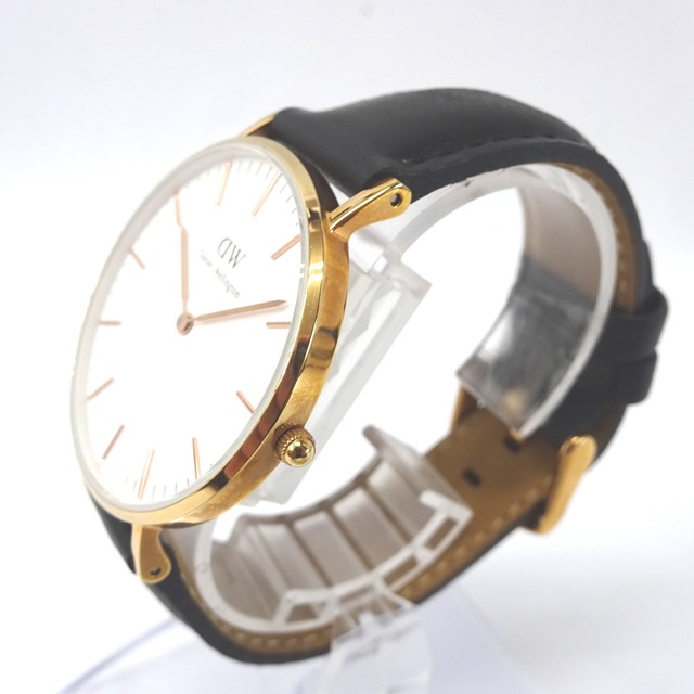 Daniel Wellington(ダニエルウェリントン)のダニエルウェリントン 腕時計
 Classic B36R13 ホワイト Ft579124 中古 メンズの時計(レザーベルト)の商品写真