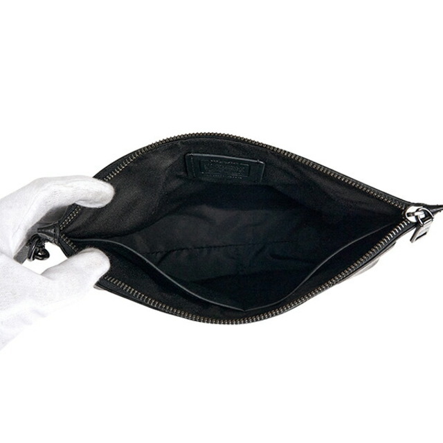 COACH - 新品 コーチ COACH クラッチバッグ POUCH ブラックの COACH - 新品 コーチ COACH クラッチバッグ POUCH ブラックの