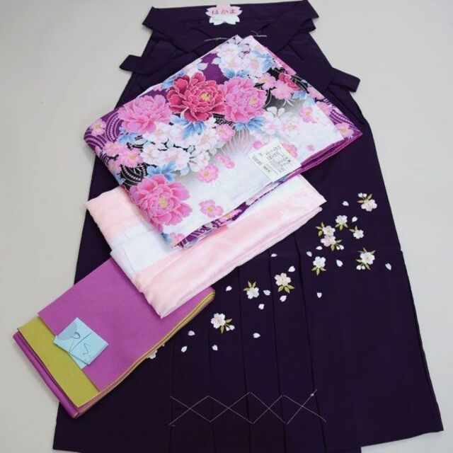 着物袴セット ジュニア用へ直し 135~150cm 百花繚乱 NO16021 着物袴セット ジュニア用へ直し 135~150cm 百花繚乱 NO16021
