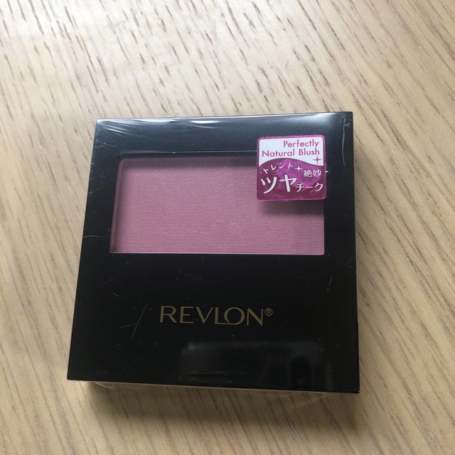 REVLON(レブロン)のREVRON チーク コスメ/美容のベースメイク/化粧品(チーク)の商品写真