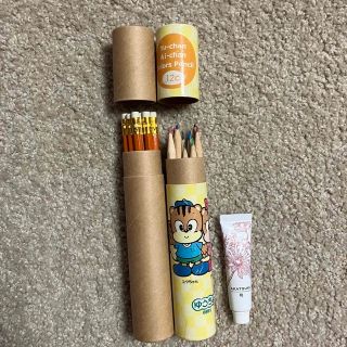 色鉛筆　B えんぴつ　ハンドクリーム(色鉛筆)
