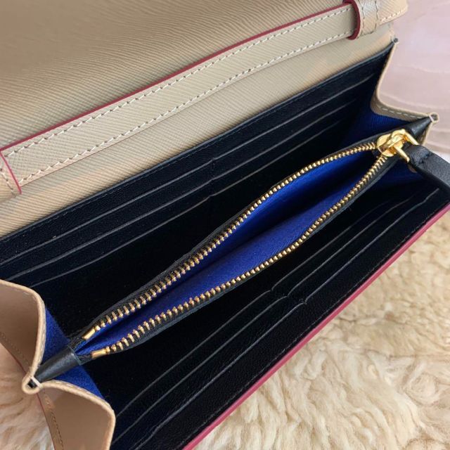 マルニ ウォレット ショルダー 未使用品 - greatriverarts.com
