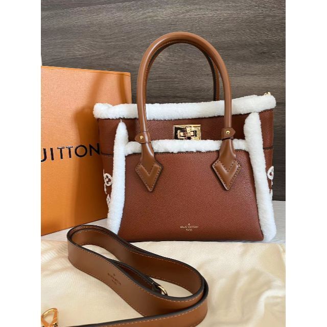 美品 LOUIS VUITTON ルイヴィトン オンマイサイドPM - バッグ 美品 LOUIS VUITTON ルイヴィトン オンマイサイドPM - バッグ