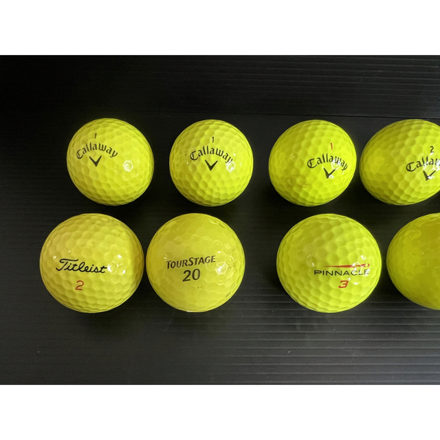 ゴルフ ロストボール 黄色 20球 色々なメーカーが混ざっています。 スポーツ/アウトドアのゴルフ(その他)の商品写真