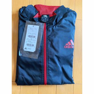 アディダス(adidas)の【タグ付き新品未使用】adidas ウィンドブレーカー(ウェア)