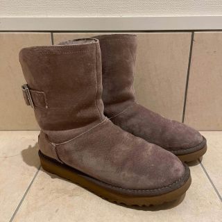 UGG レモラ　ベンツムートンブーツ