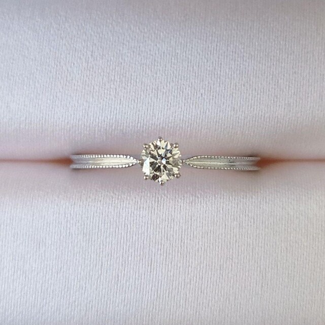 大特価!! アーカー - AHKAH ダイヤモンド 0.15ct K18WG リング