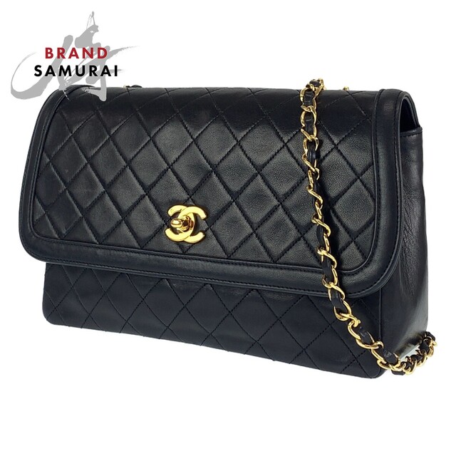 2022人気の CHANEL - シャネル チェーンショルダーバッグ ポーチ付き
