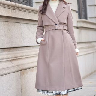 トッコクローゼット(TOCCO closet)のtocco closet ベルト付きヨークデザインロングコート (ロングコート)