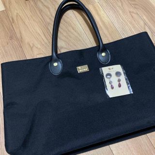 マリークワント(MARY QUANT)のマリークワントbag ピアスおまけ付き(トートバッグ)