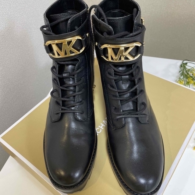 Michael Kors(マイケルコース)のマイケルコース　ブーツ　MICHAEL KORS   US7.5 レディースの靴/シューズ(ブーツ)の商品写真